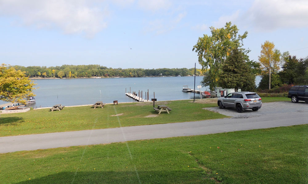 Lanz’s Waterfront Cottages Thousand Islands Clayton NY on the St