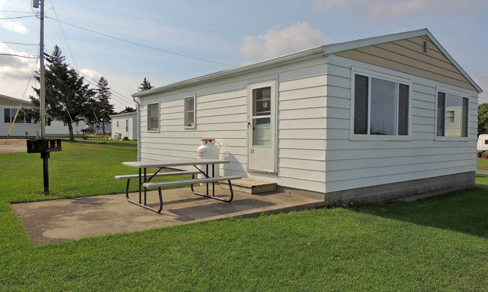 Lanz’s Waterfront Cottages Thousand Islands Clayton NY on the St